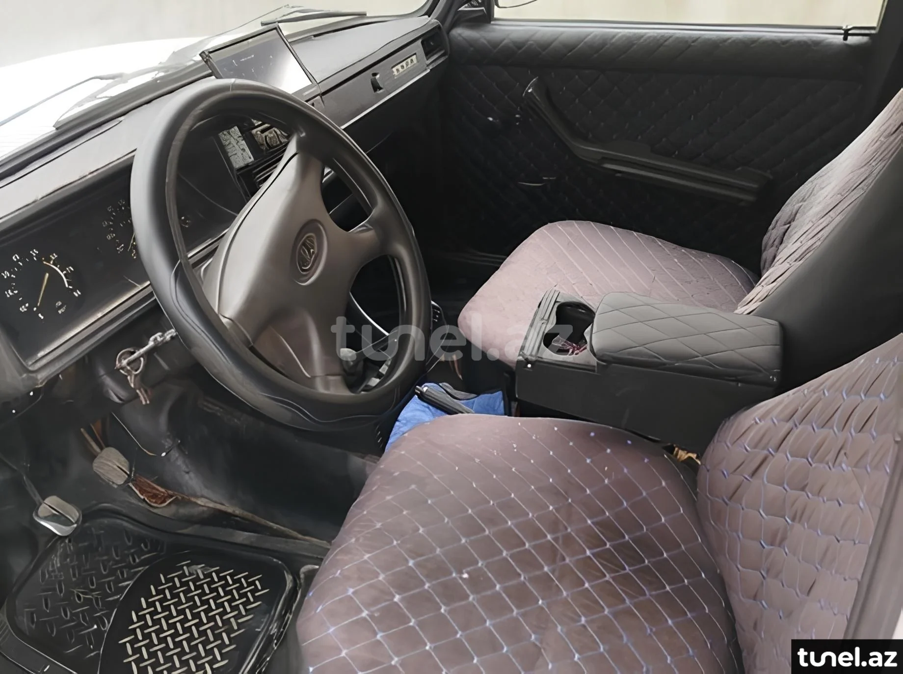 LADA (VAZ) 2107 1993