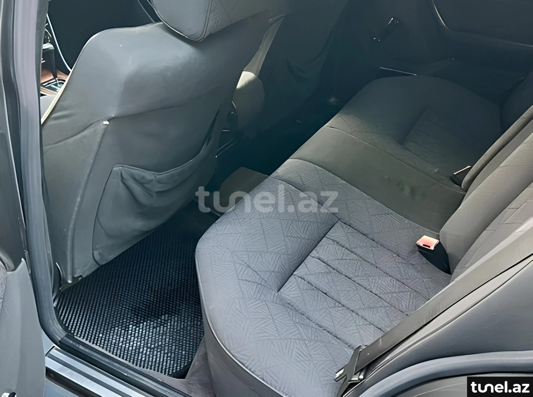 Mercedes E 220 1994