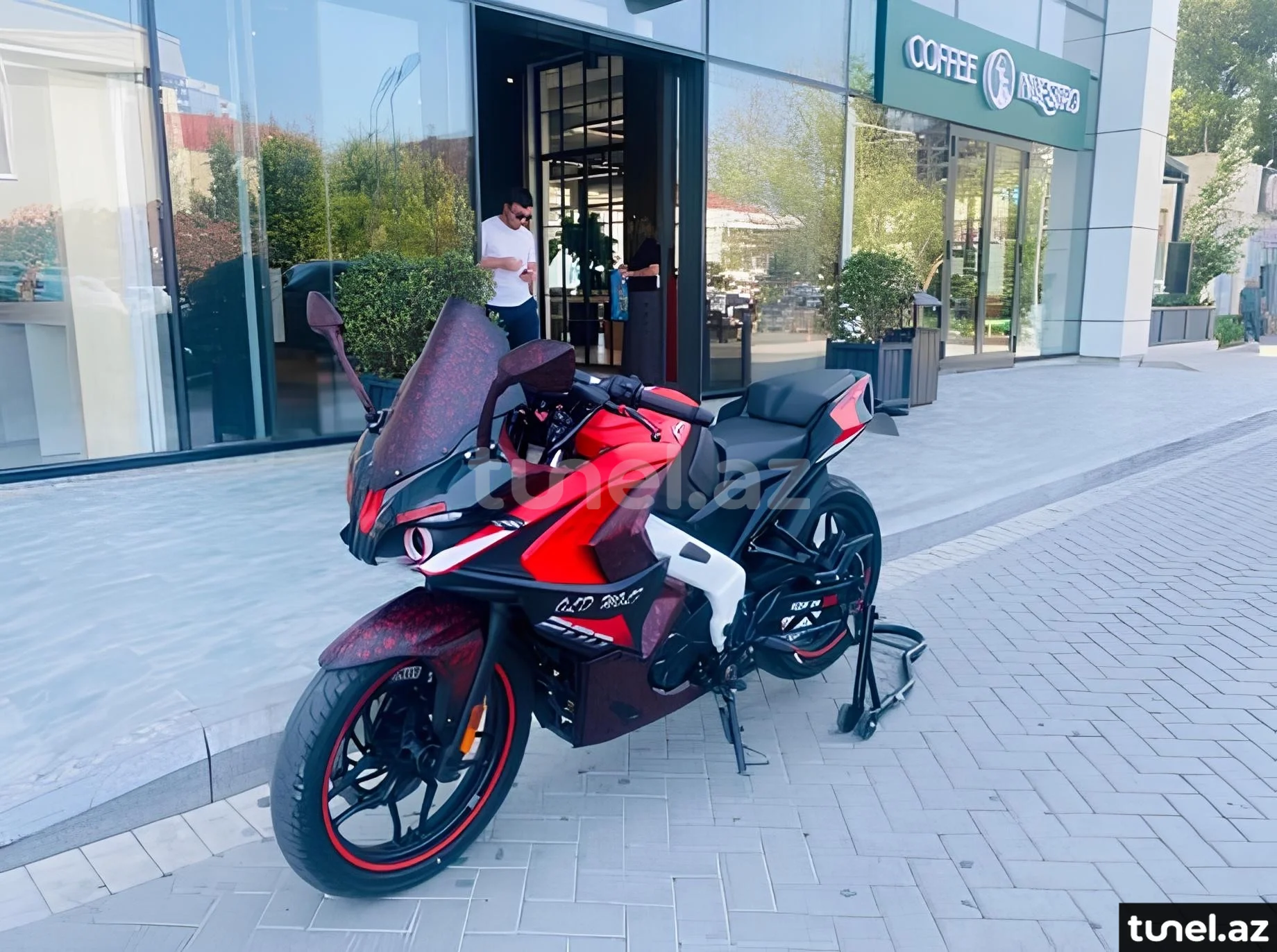 Bajaj Pulsar RS 200 2023