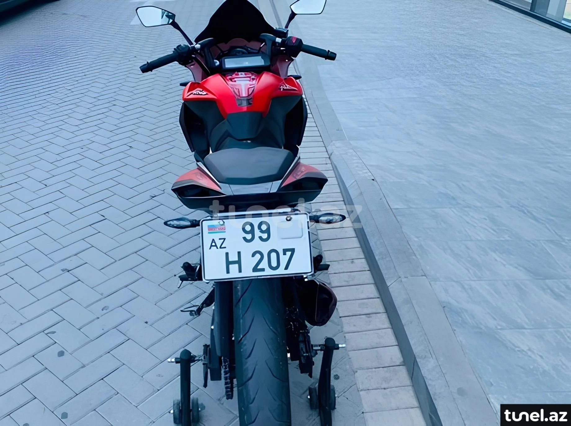 Bajaj Pulsar RS 200 2023