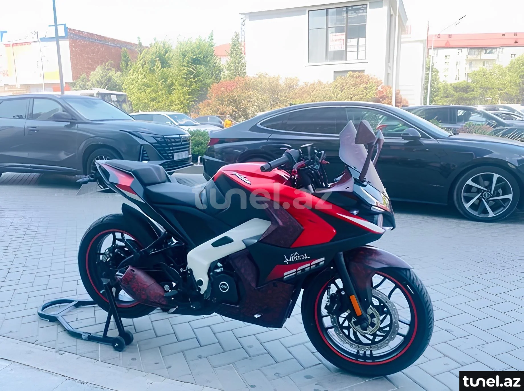 Bajaj Pulsar RS 200 2023