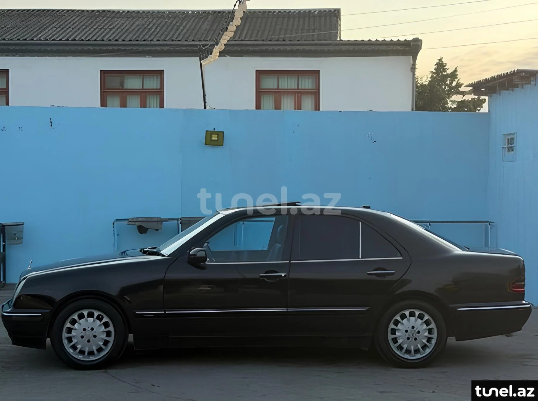 Mercedes E 320 2001