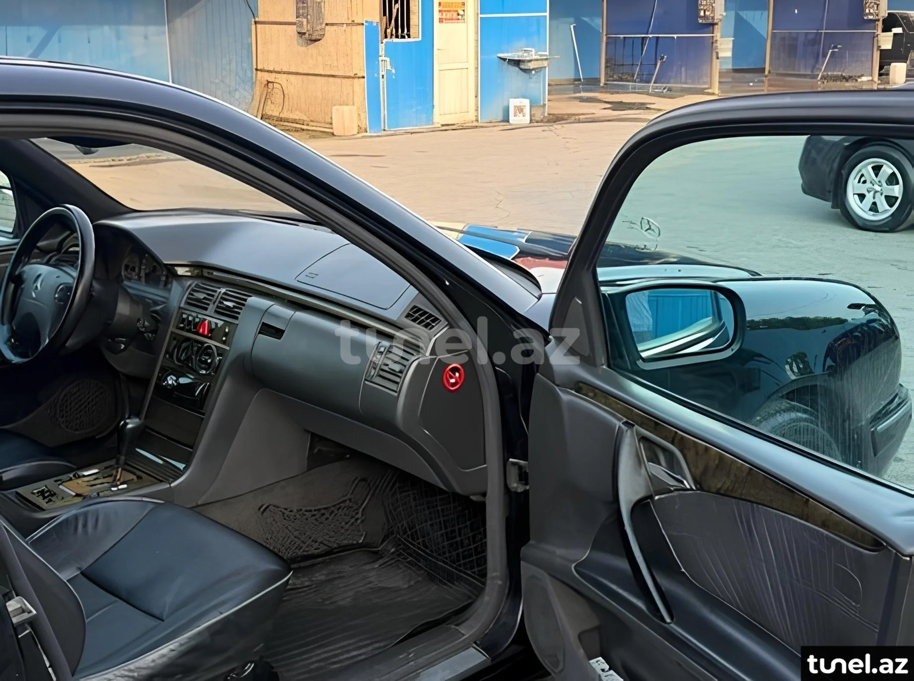 Mercedes E 320 2001
