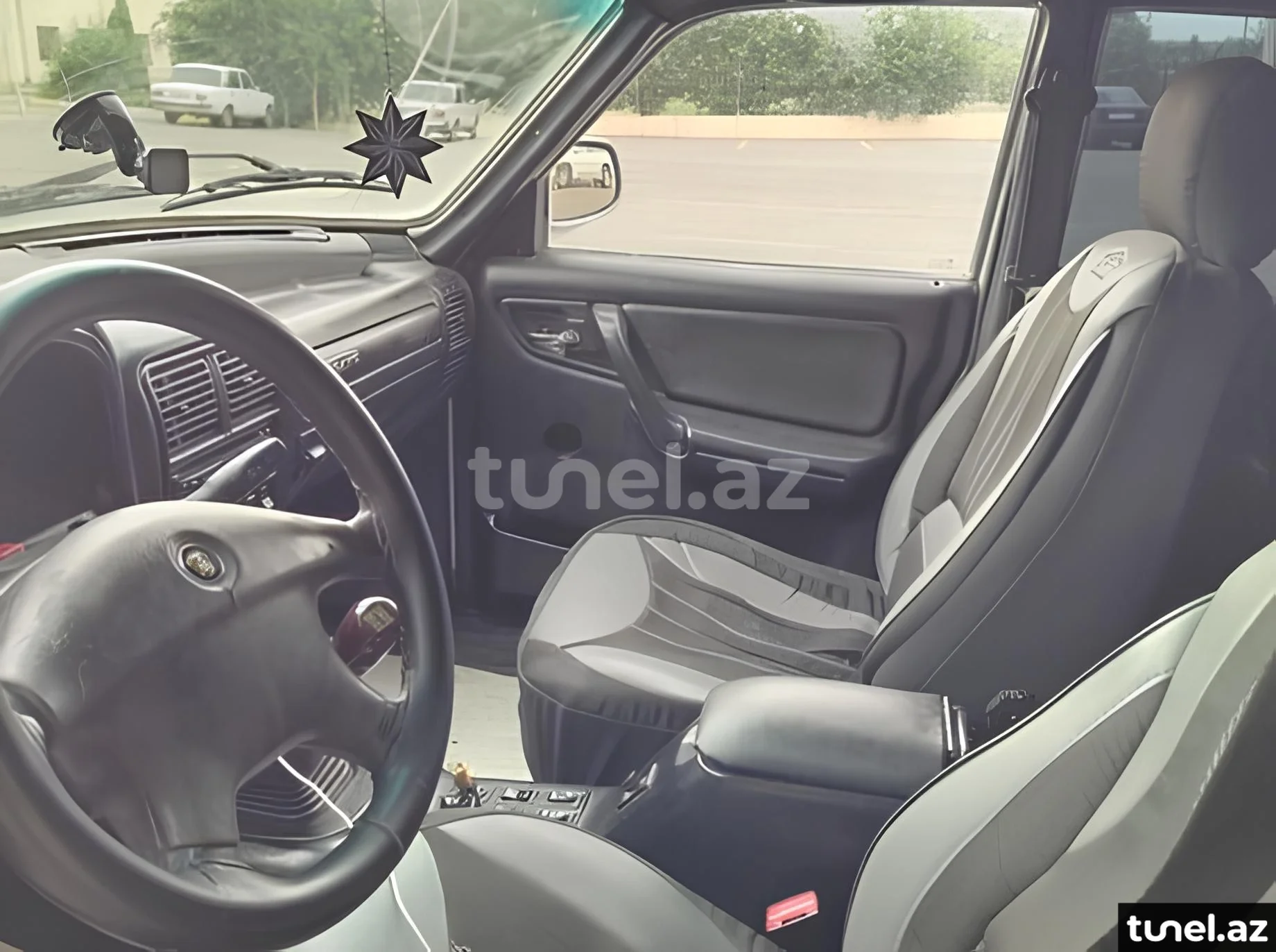 GAZ Volga Siber 2004