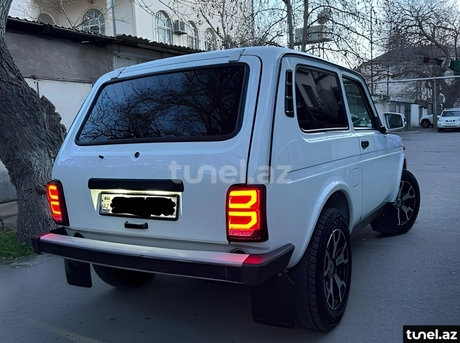 LADA (VAZ) Niva 2014