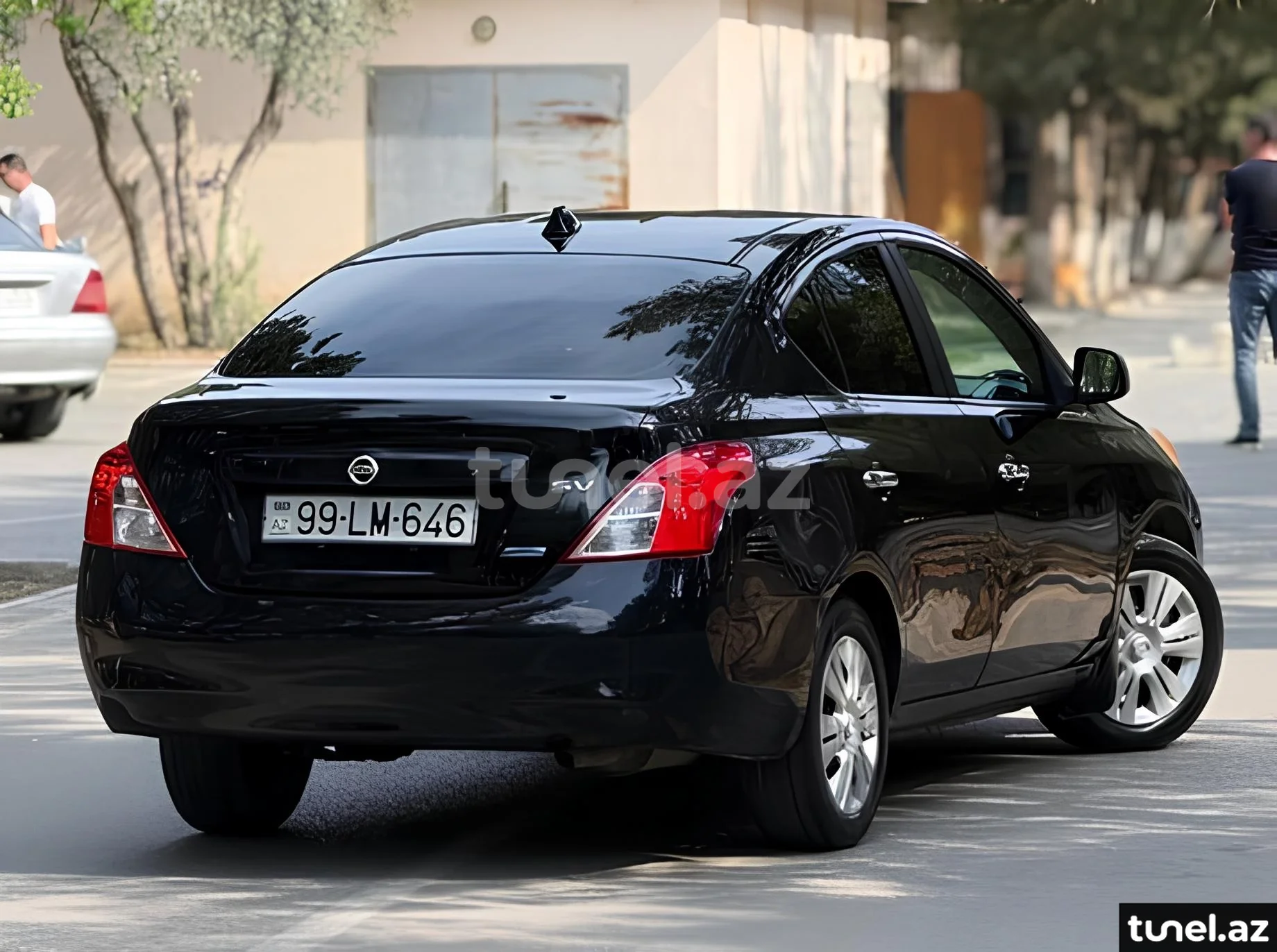 Nissan Sunny 2013