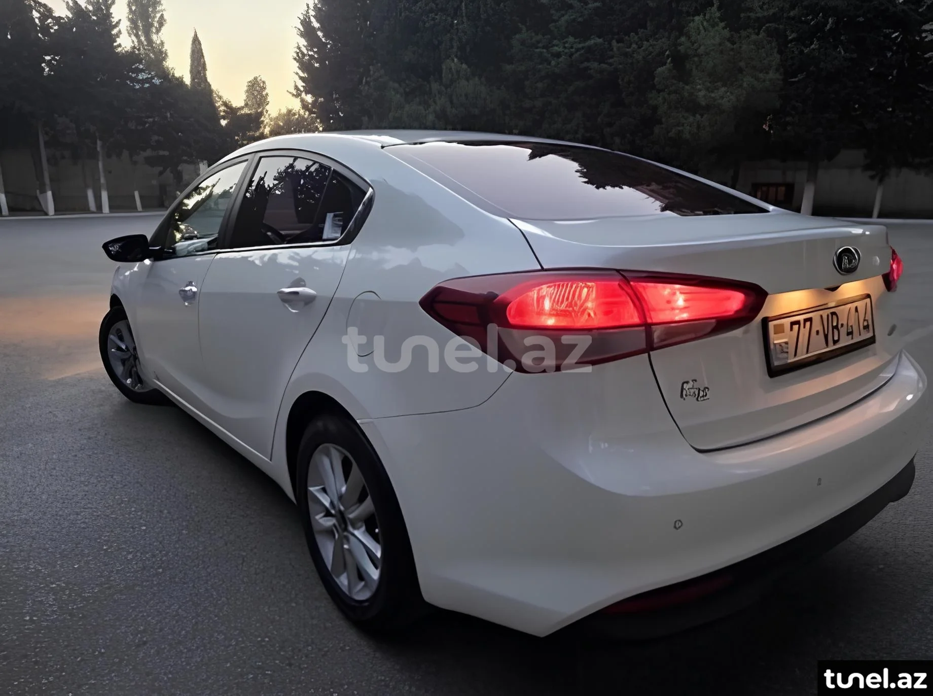 Kia K3 2016