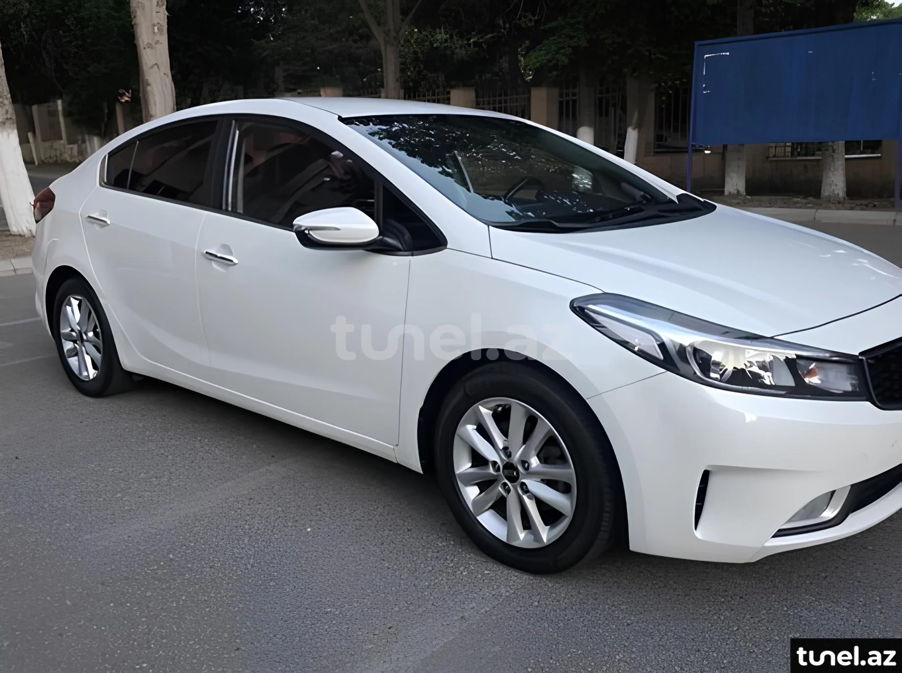 Kia K3 2016