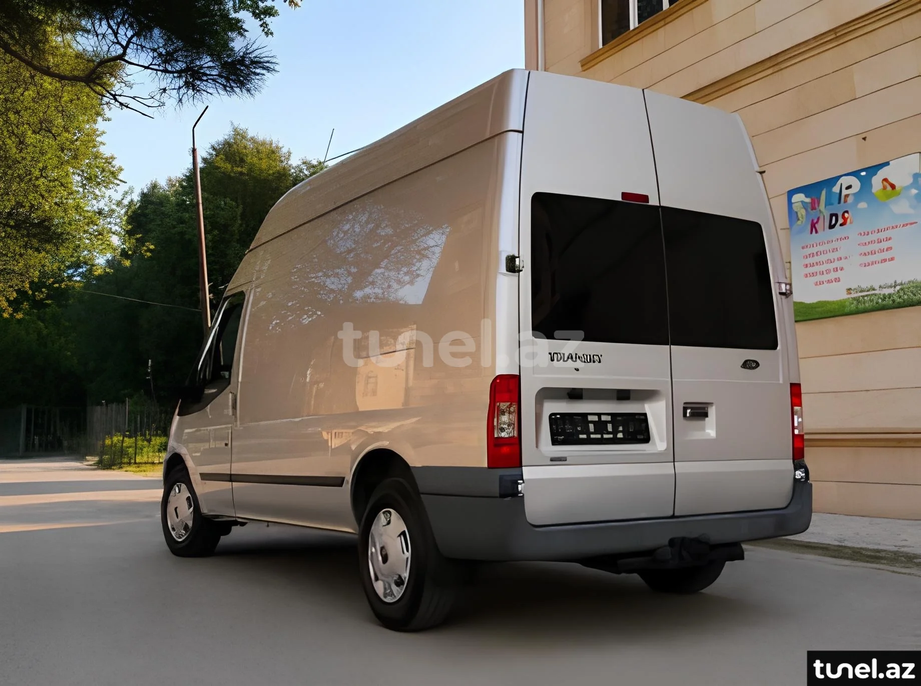 Ford Transit 2010