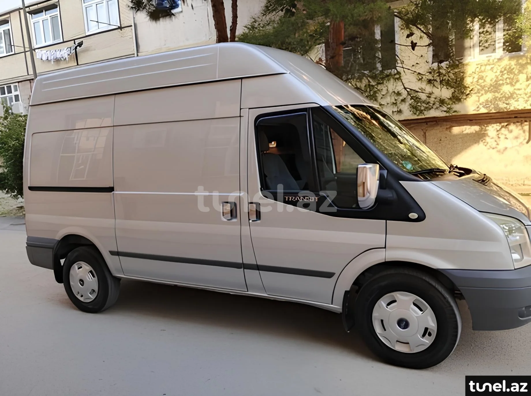 Ford Transit 2010