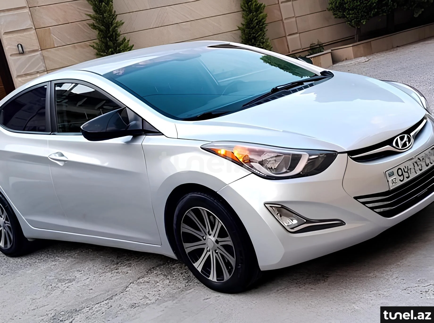 Hyundai Elantra 2015