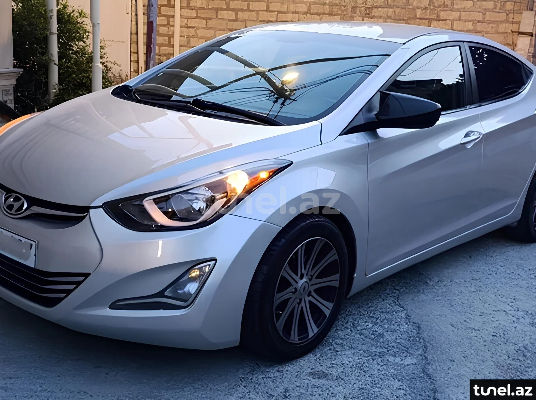 Hyundai Elantra 2015