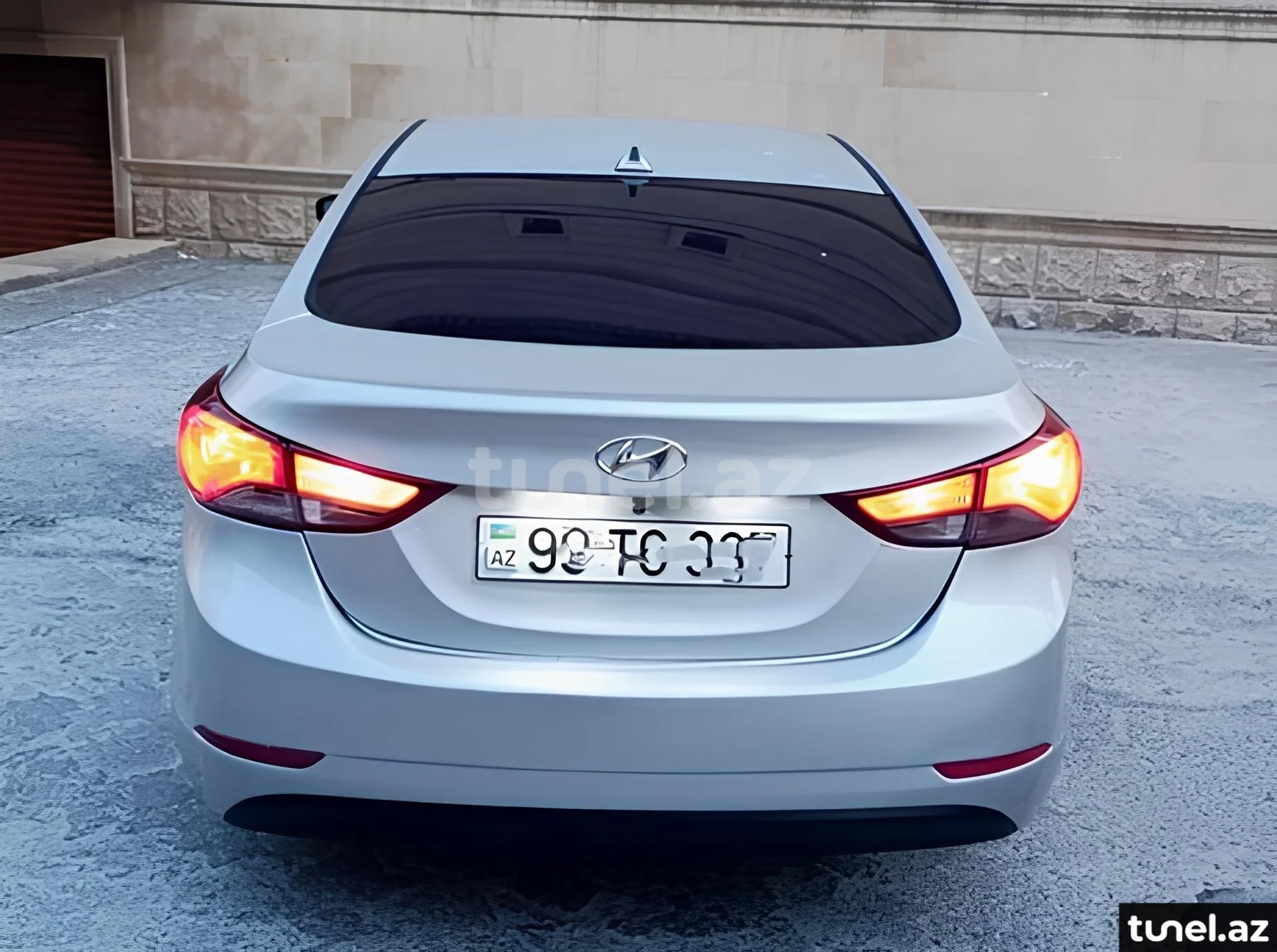 Hyundai Elantra 2015