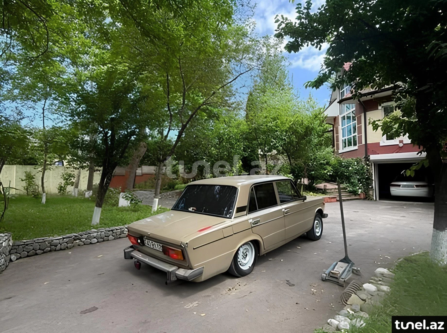 LADA (VAZ) 2106 1990