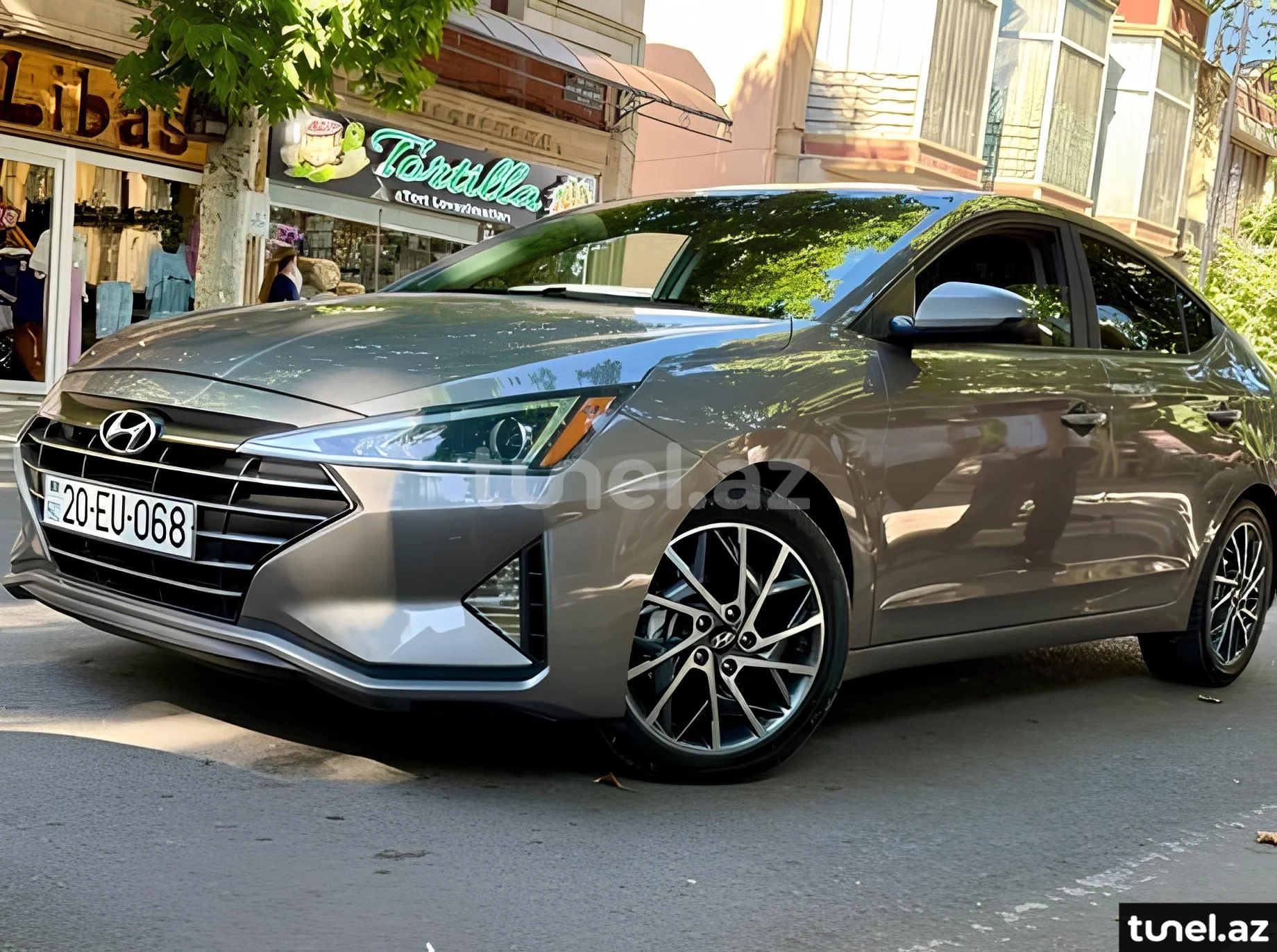 Hyundai Elantra 2020