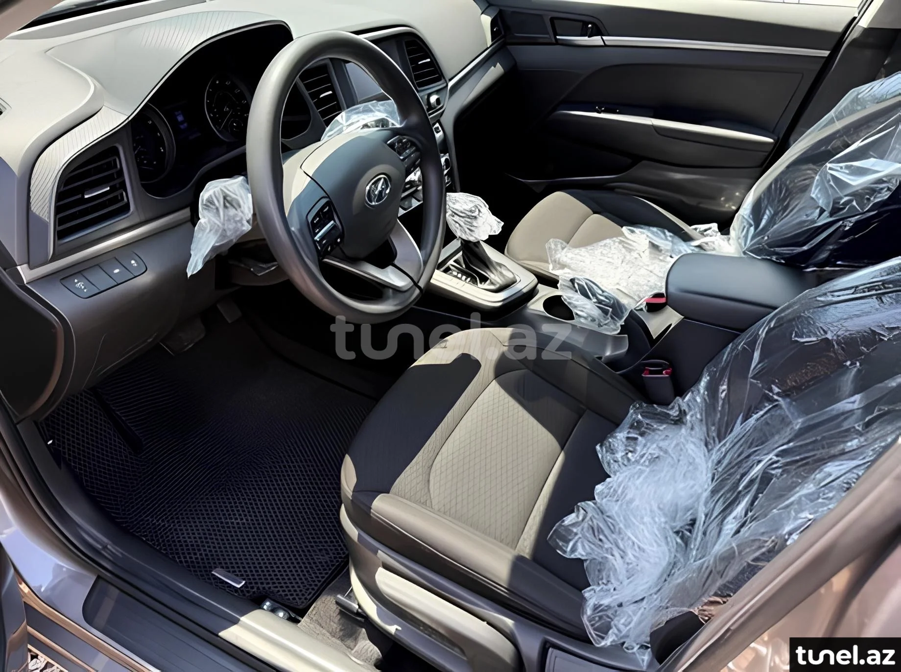Hyundai Elantra 2020