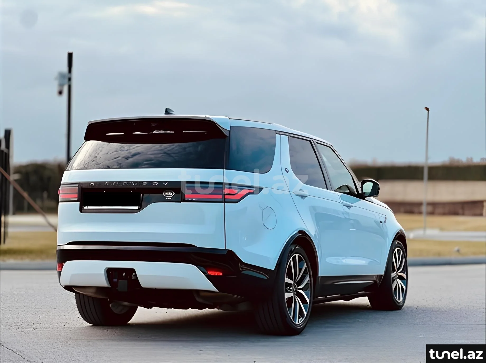 Land Rover Discovery 2021