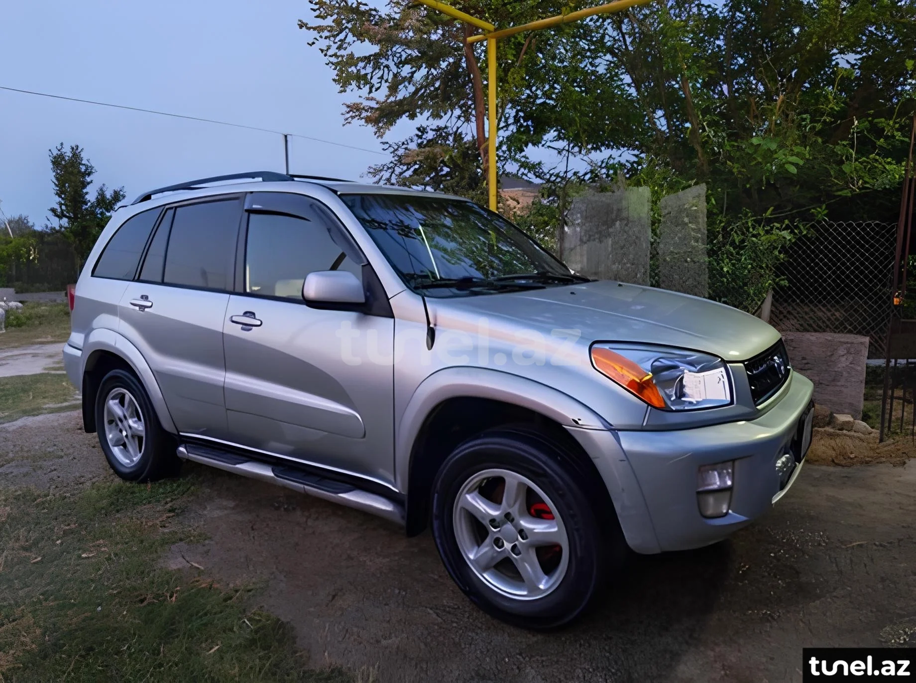 Toyota RAV4 2003