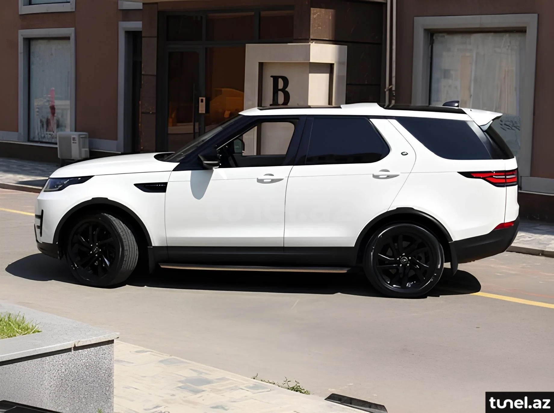 Land Rover Discovery 2017