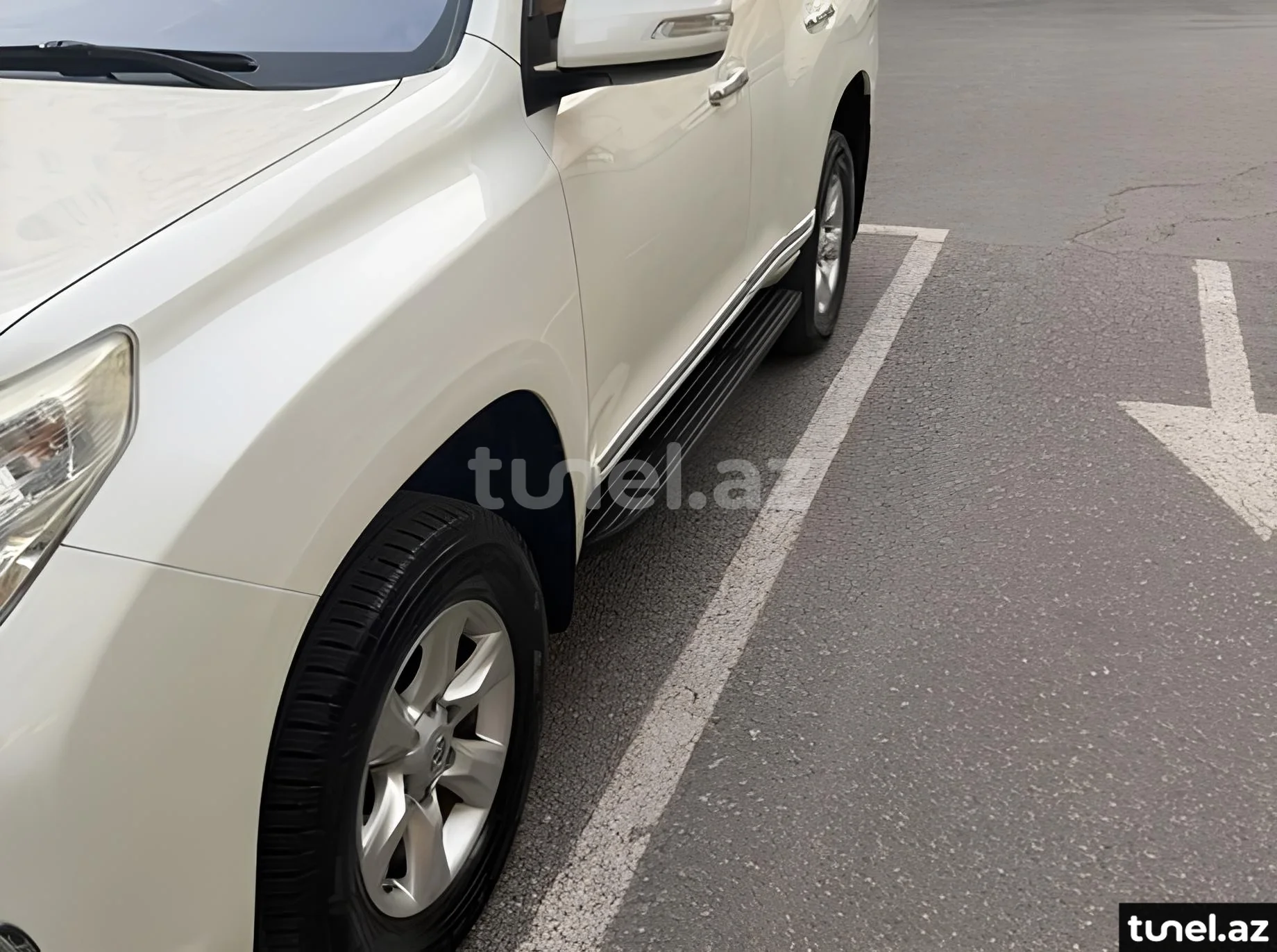 Toyota Land Cruiser Prado 2011