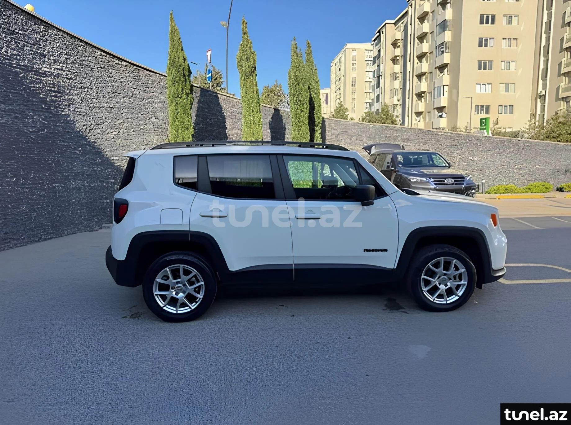 Jeep Renegade 2023