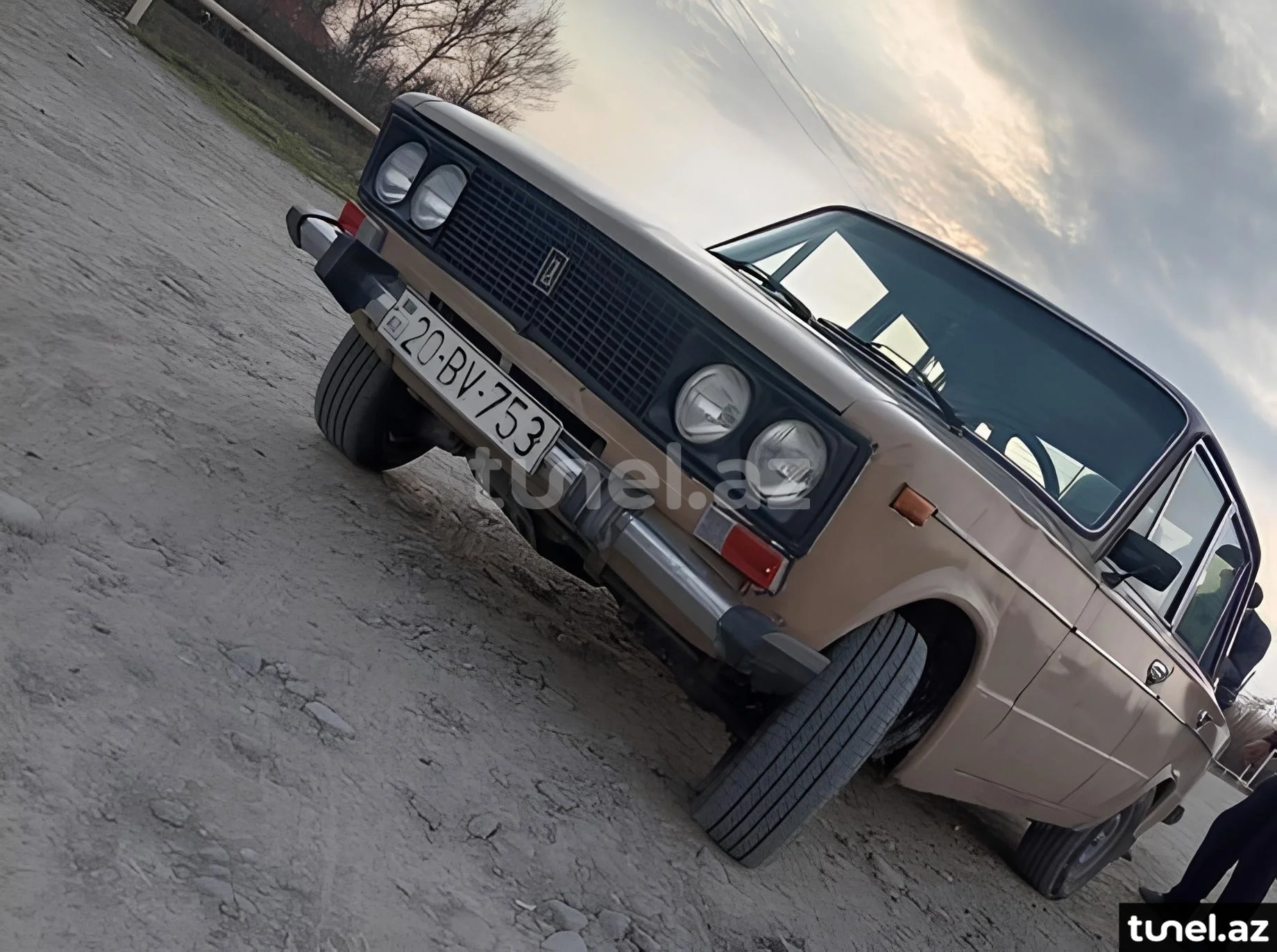 LADA (VAZ) 2106 1983