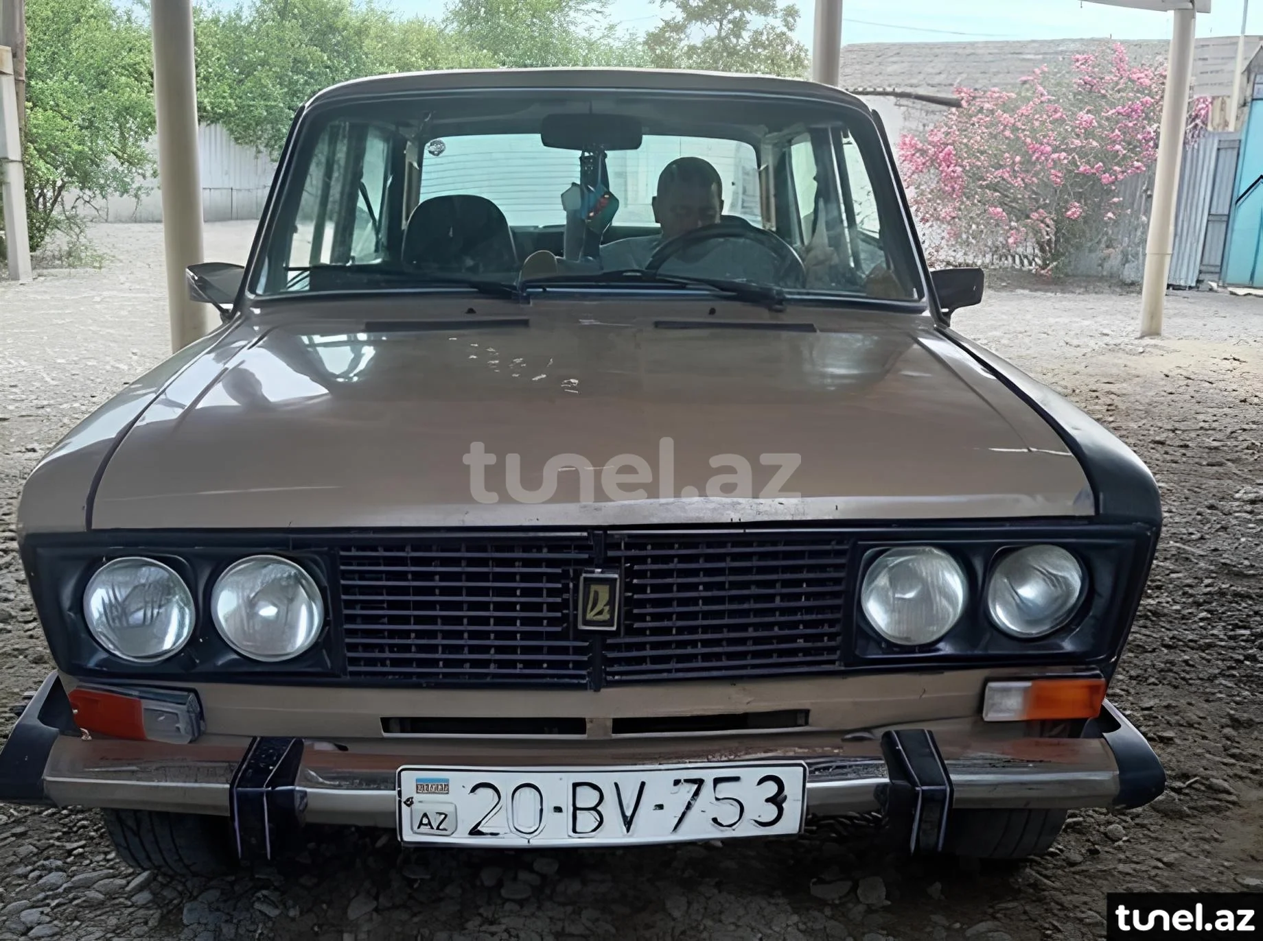 LADA (VAZ) 2106 1983