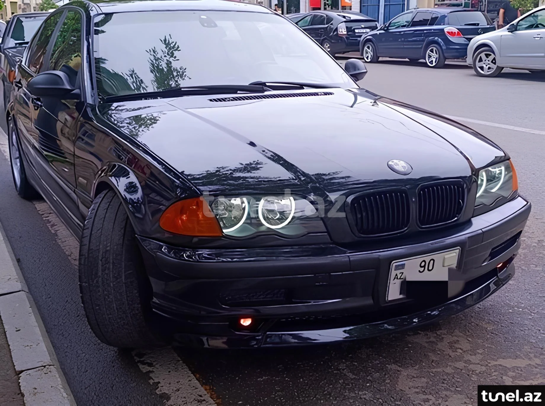 BMW 325 1999