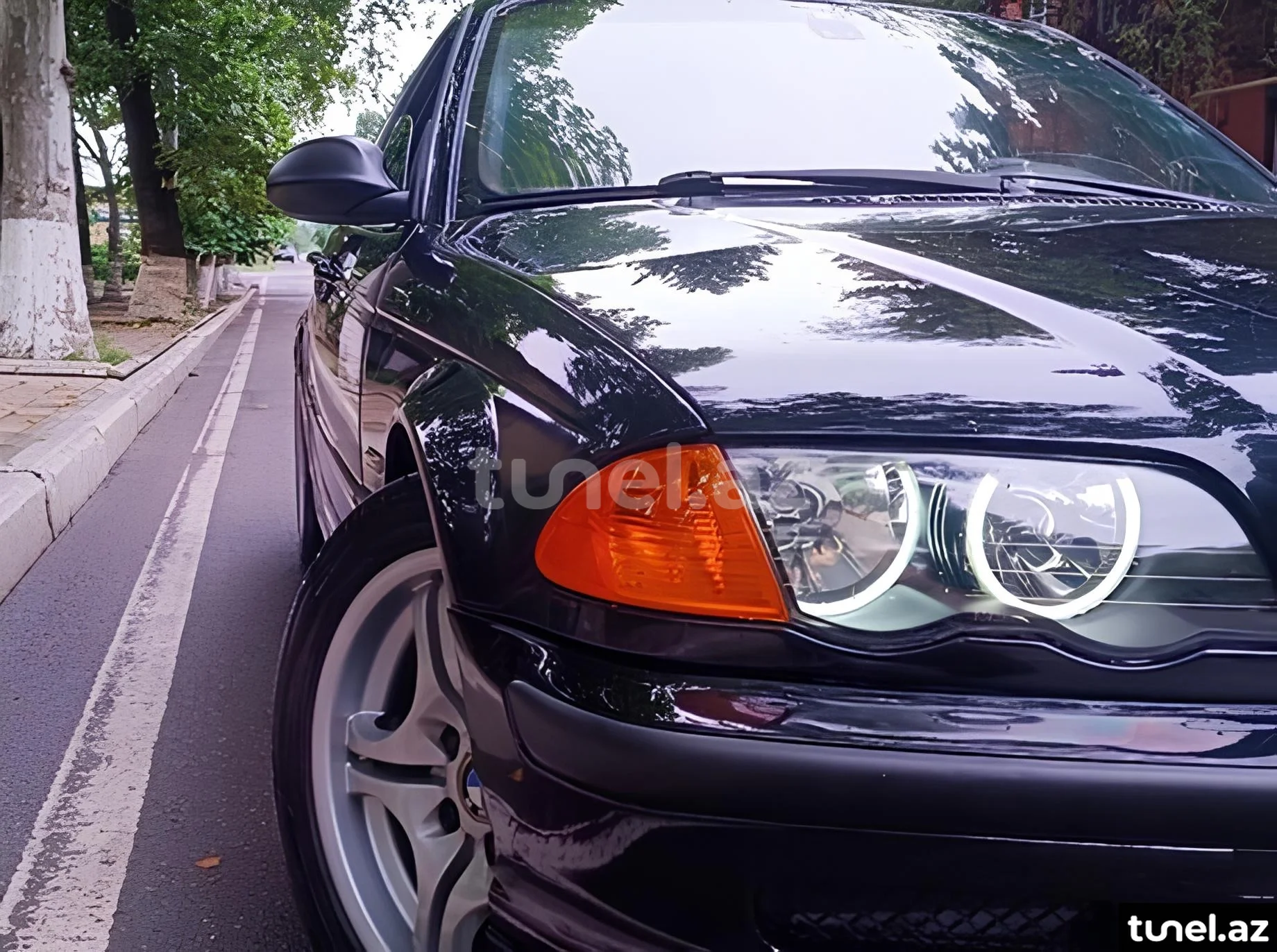 BMW 325 1999