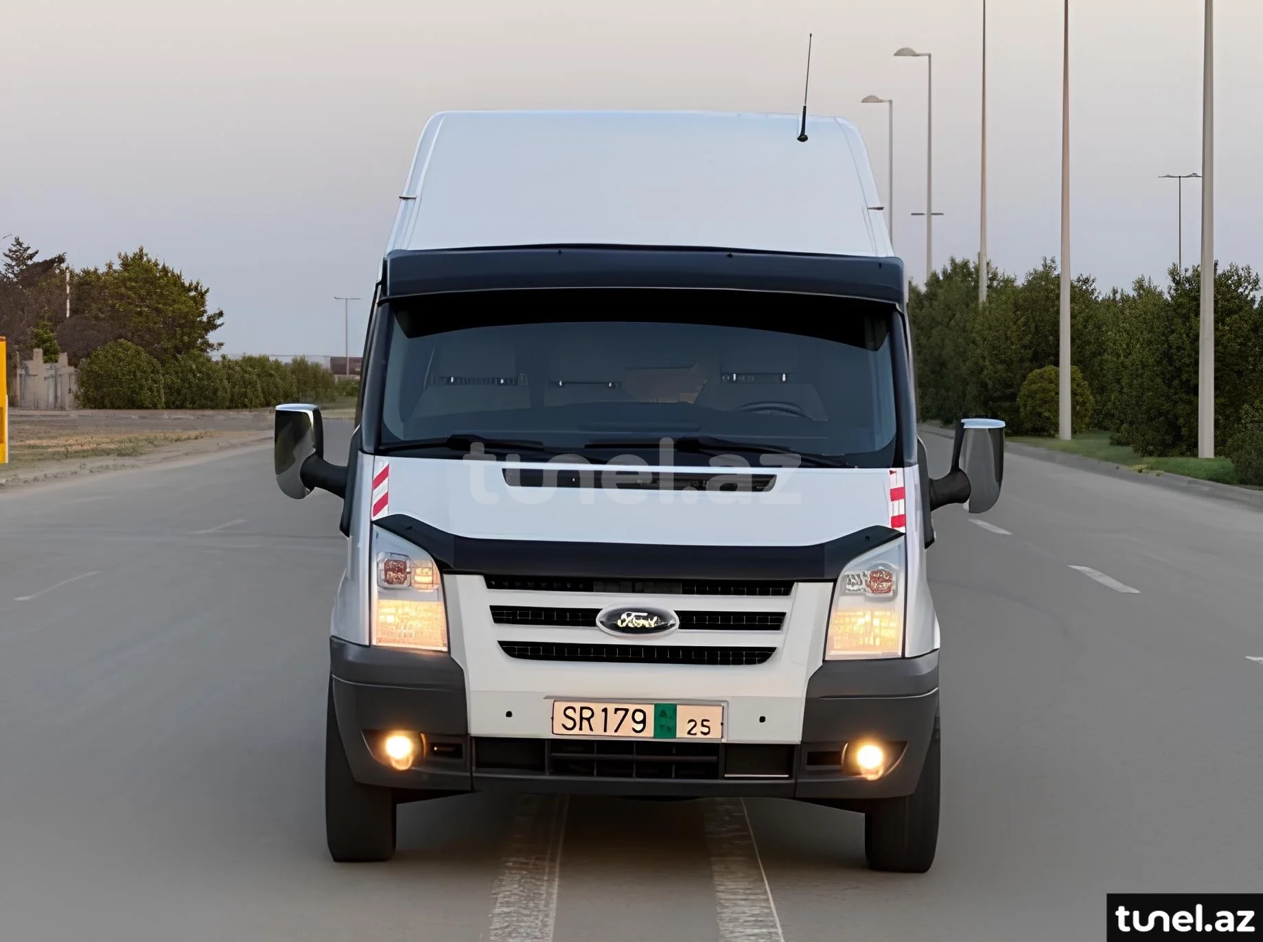 Ford Transit 2011