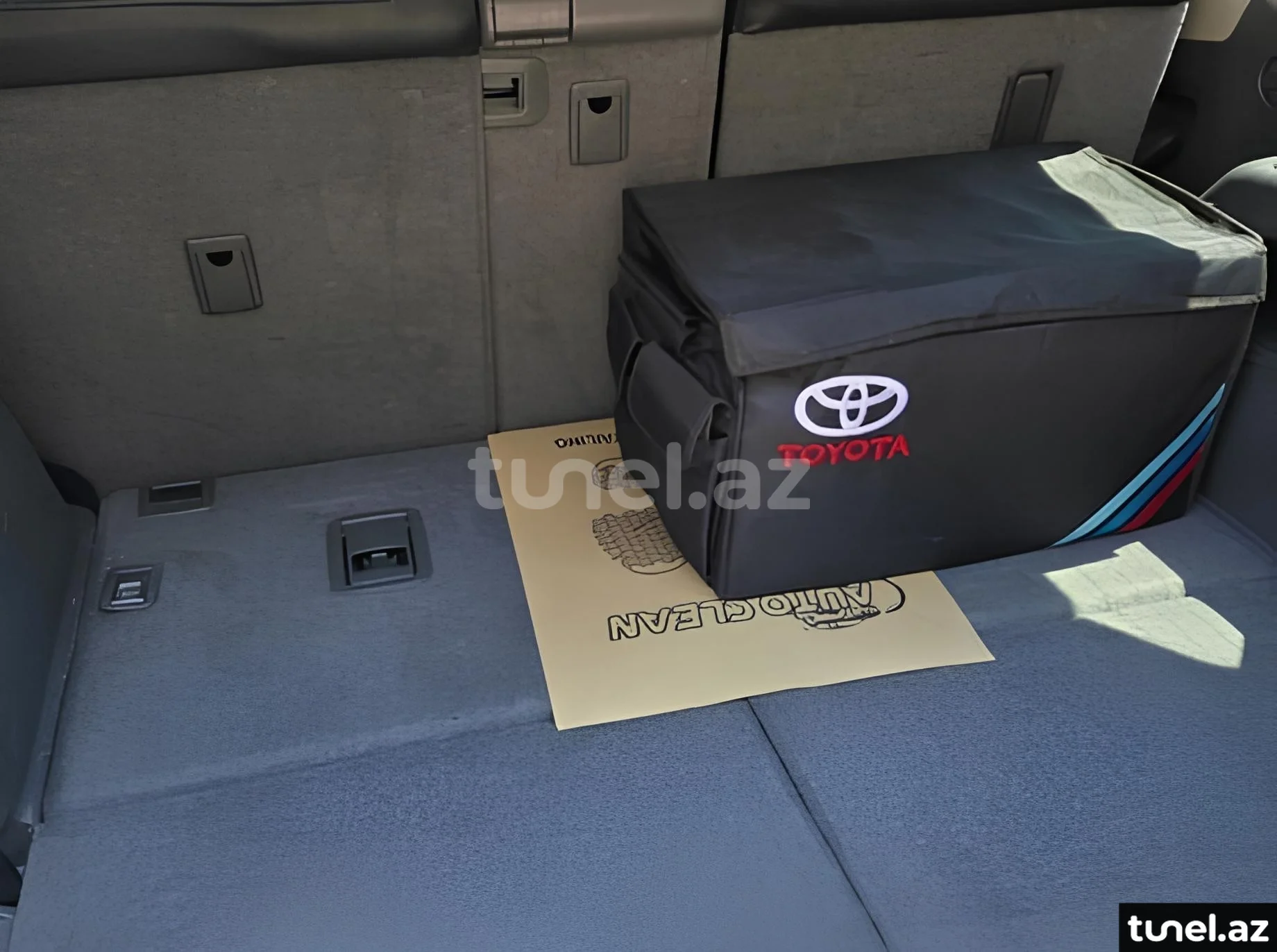 Toyota Land Cruiser Prado 2013