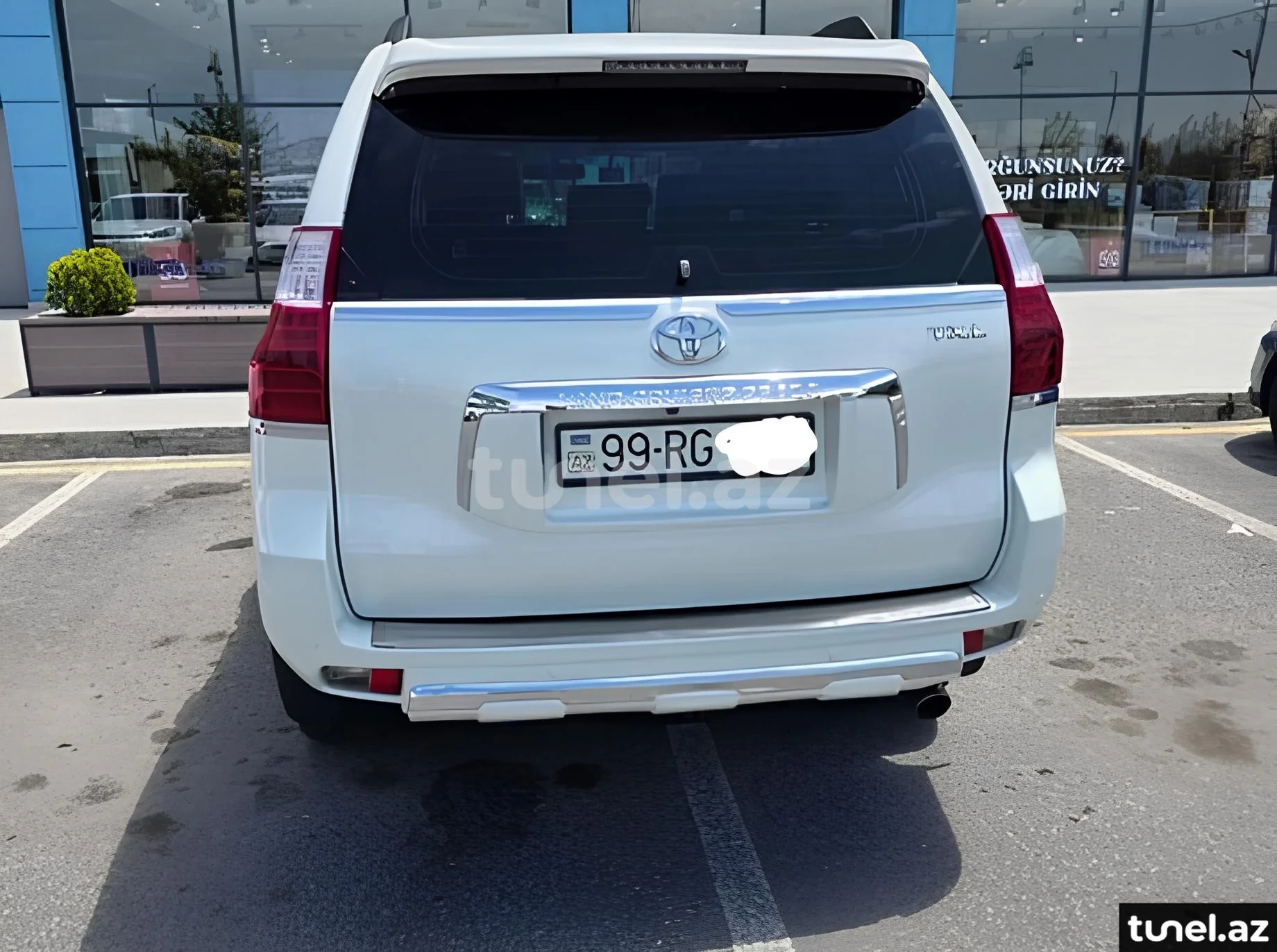 Toyota Land Cruiser Prado 2013