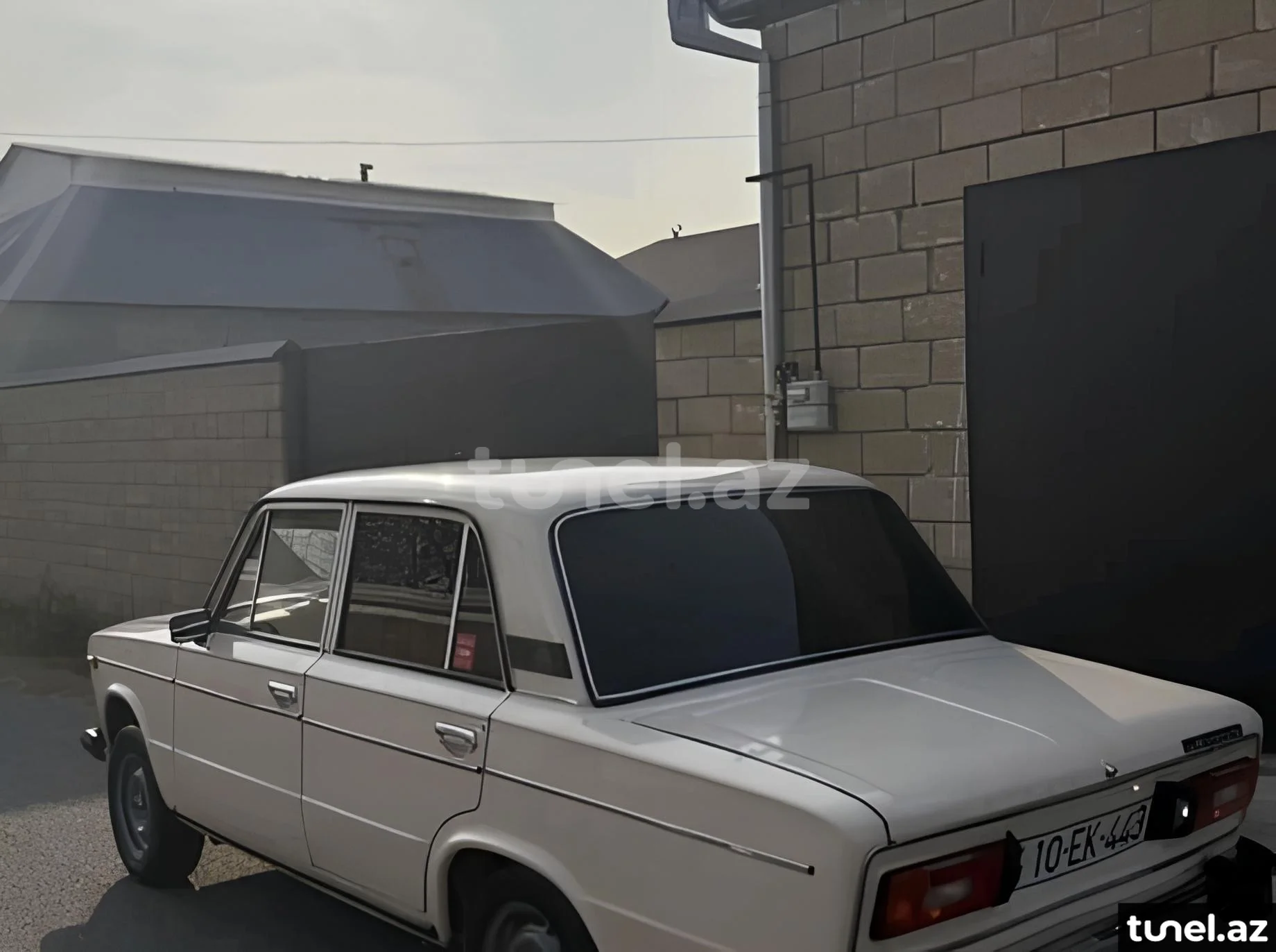 LADA (VAZ) 2106 1989