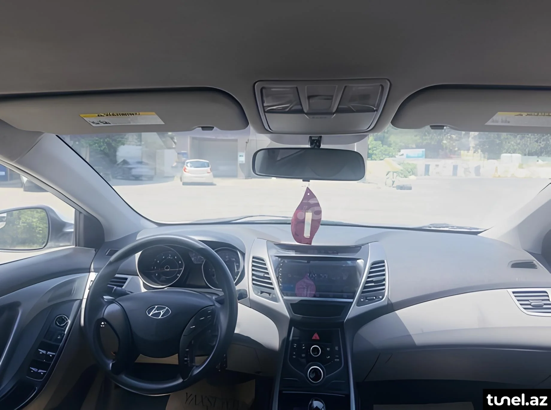 Hyundai Elantra 2015