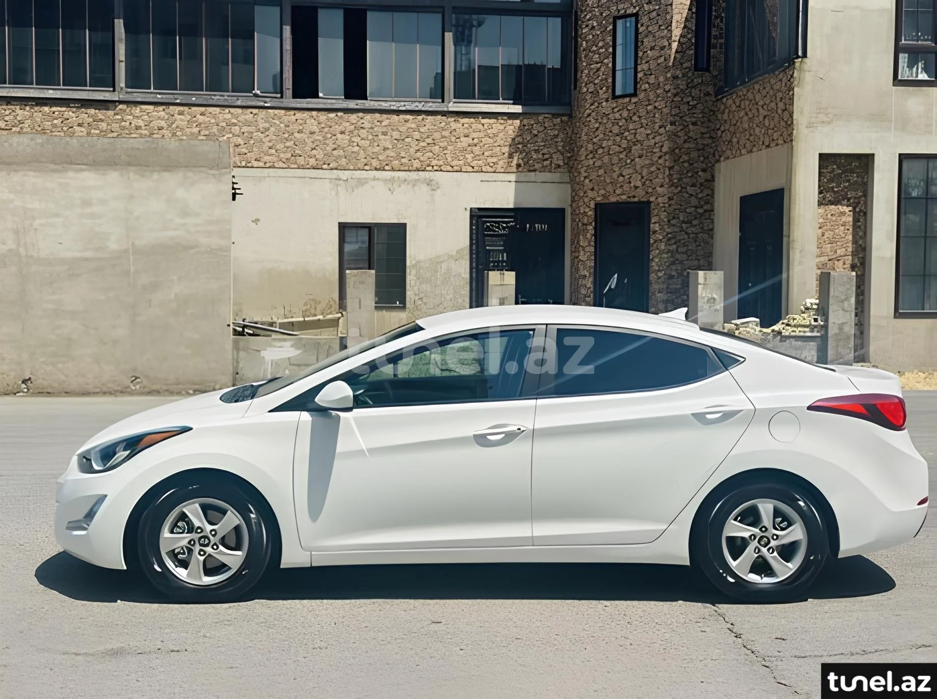 Hyundai Elantra 2015