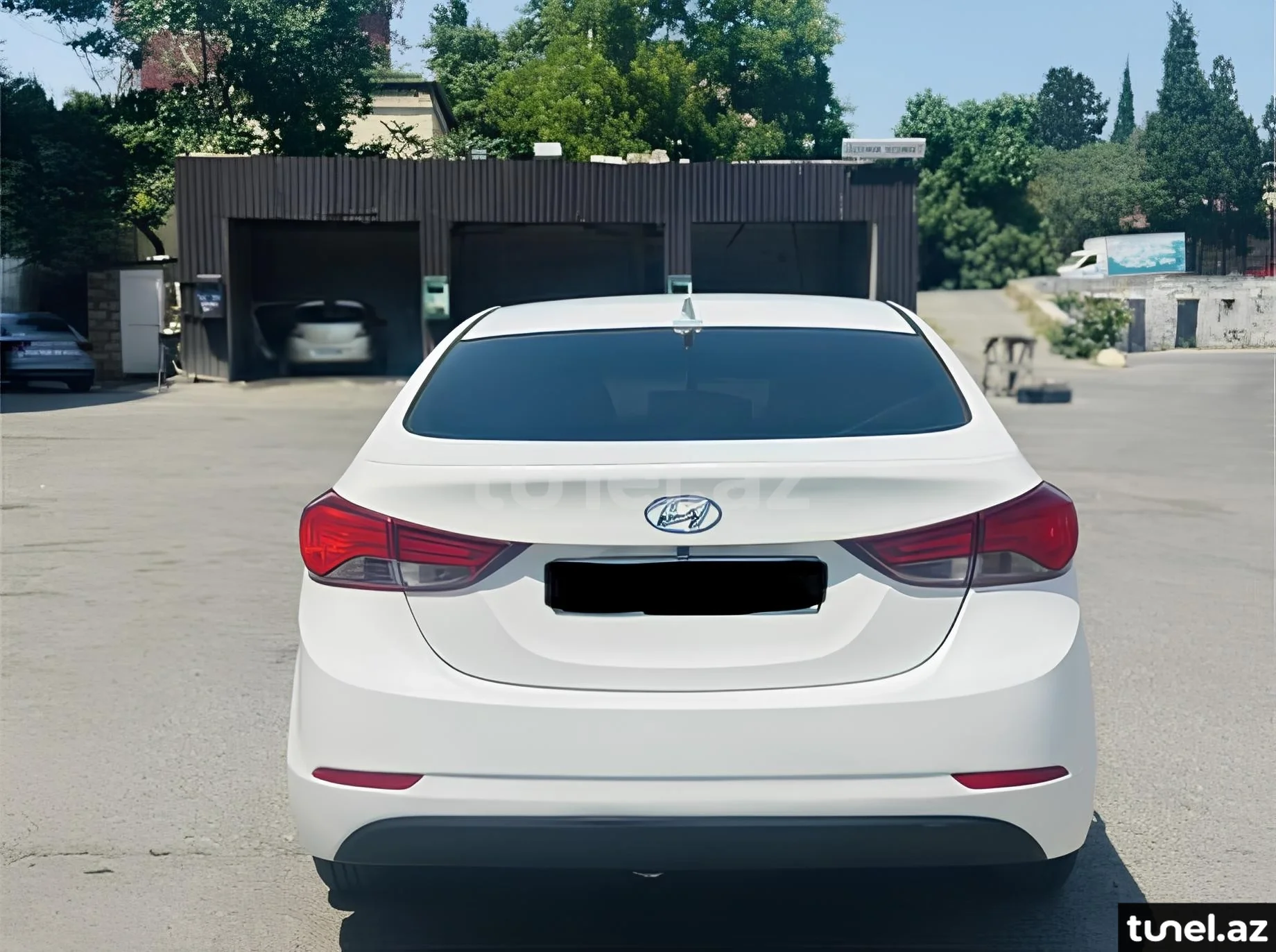 Hyundai Elantra 2015