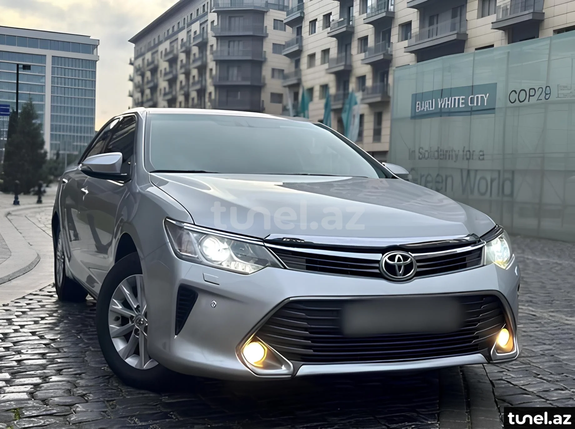 Toyota Camry 2015