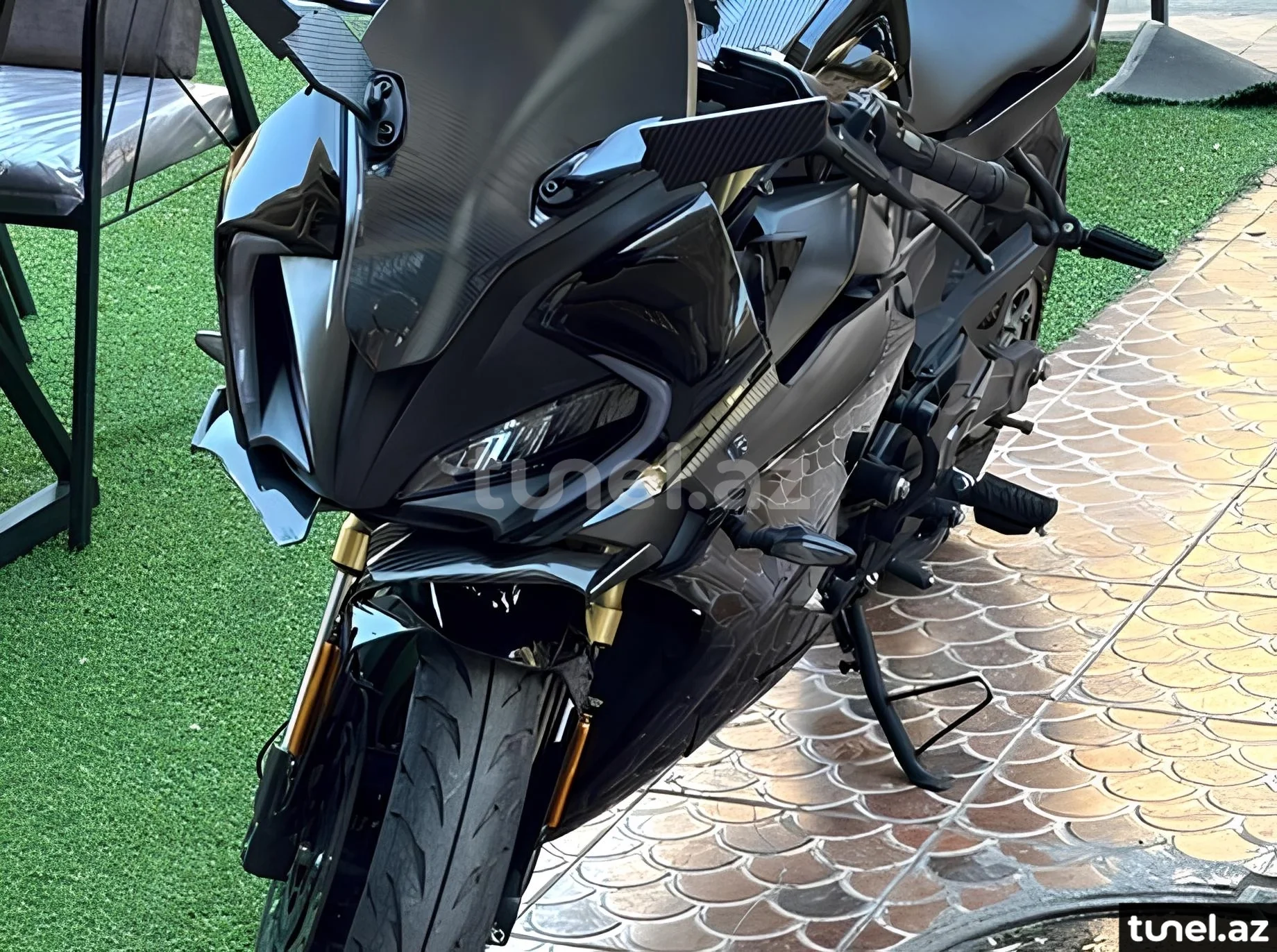 CFMOTO 250 SR 2025