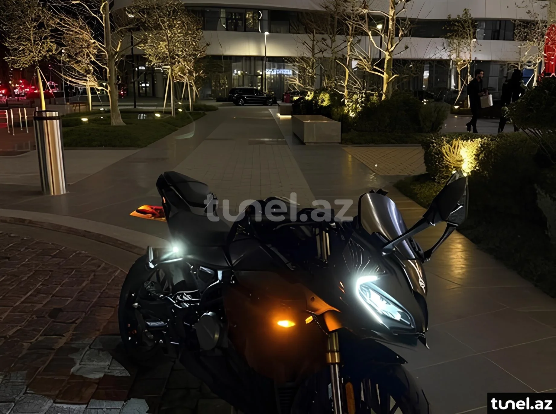 CFMOTO 250 SR 2025