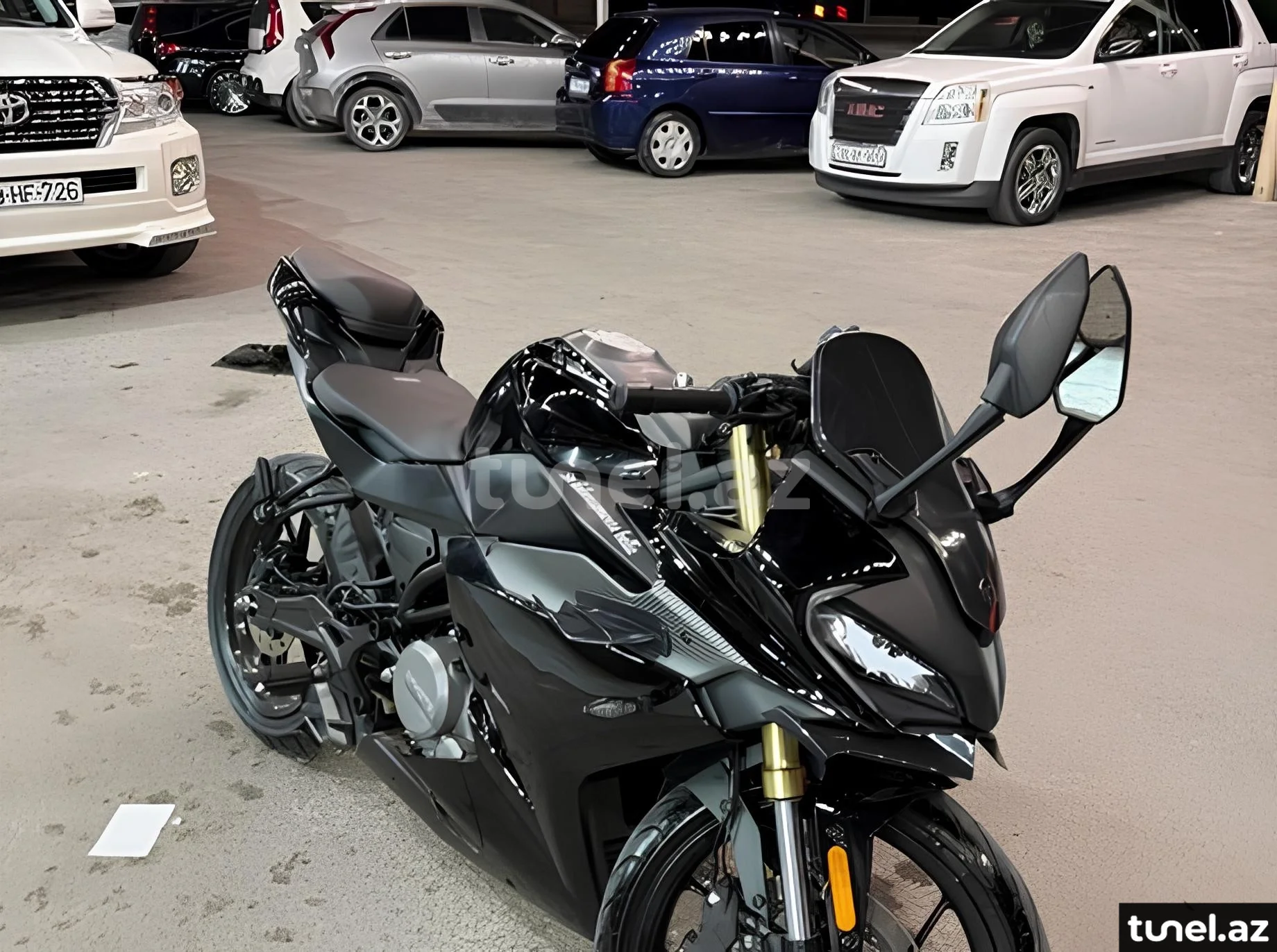 CFMOTO 250 SR 2025