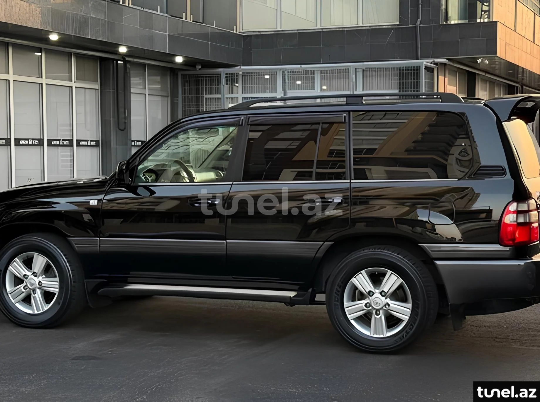 Toyota Land Cruiser 2005