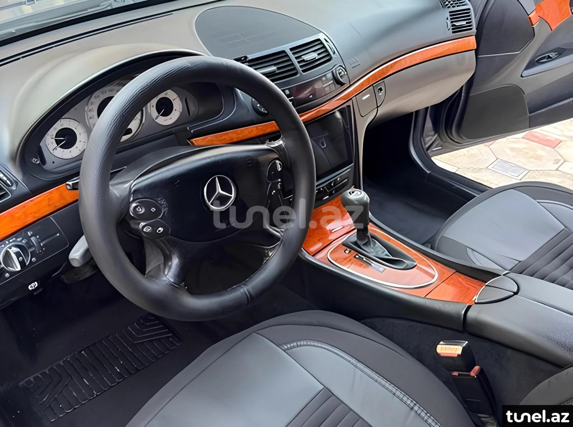 Mercedes E 220 2006