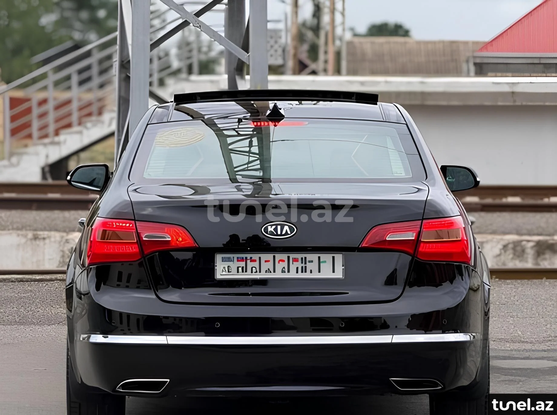 Kia Cadenza 2012