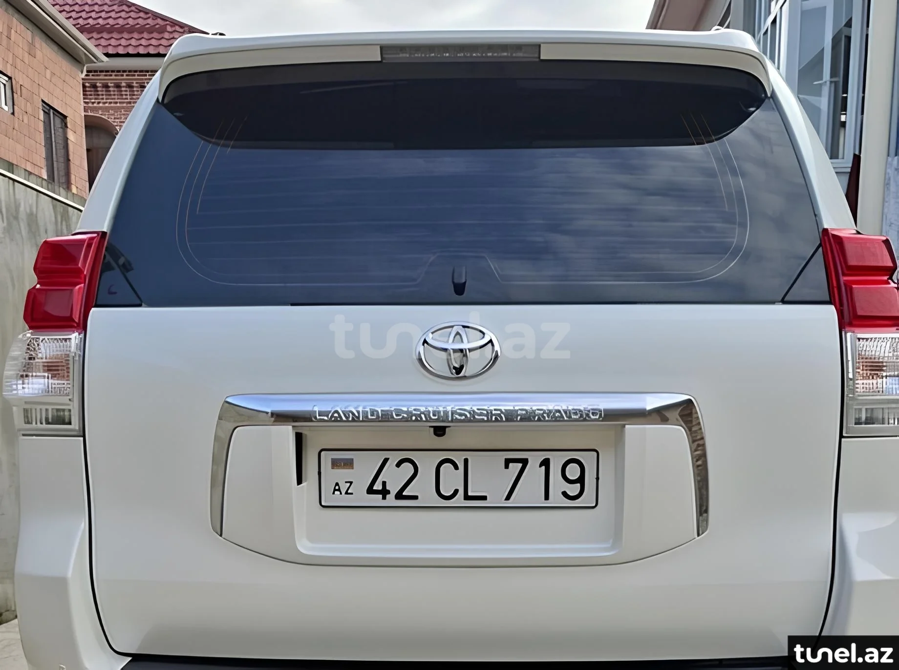 Toyota Land Cruiser Prado 2012