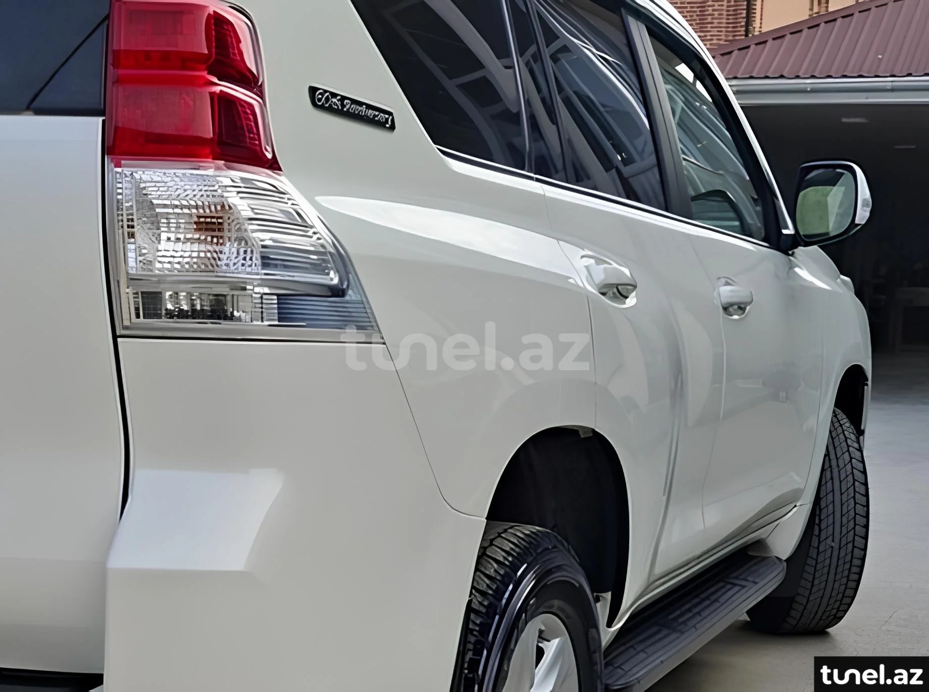 Toyota Land Cruiser Prado 2012