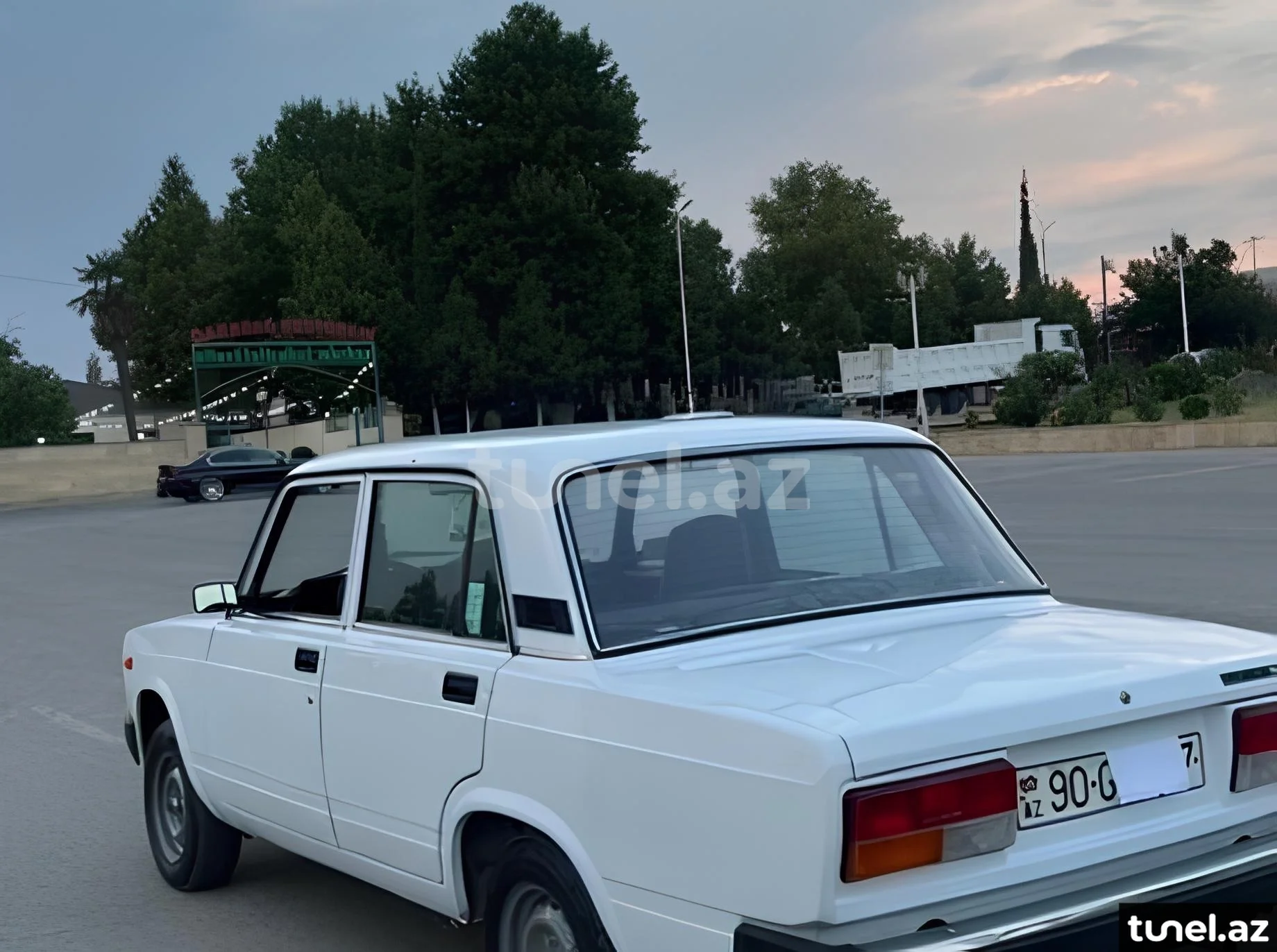 LADA (VAZ) 2107 2009