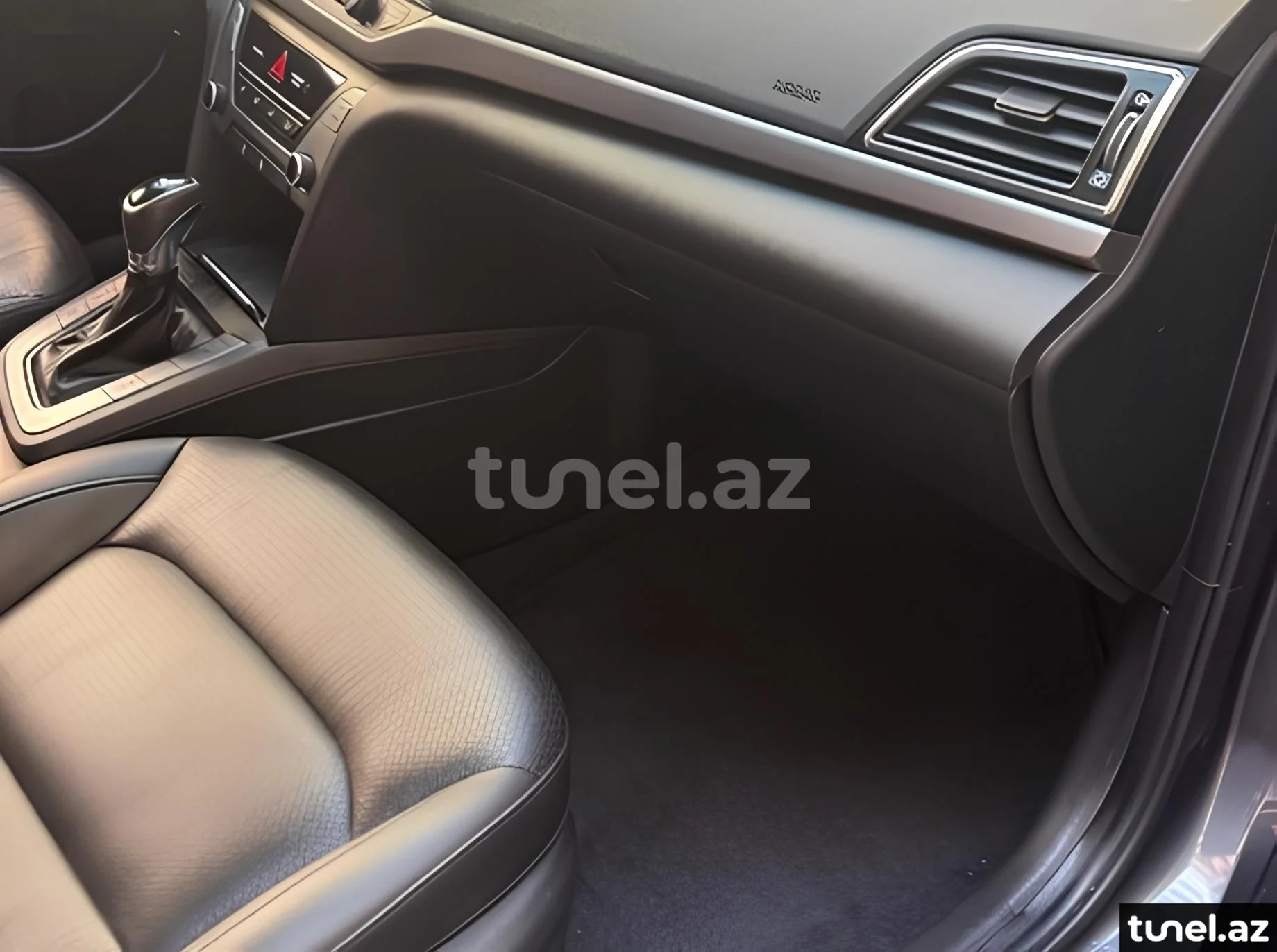 Hyundai Avante 2016