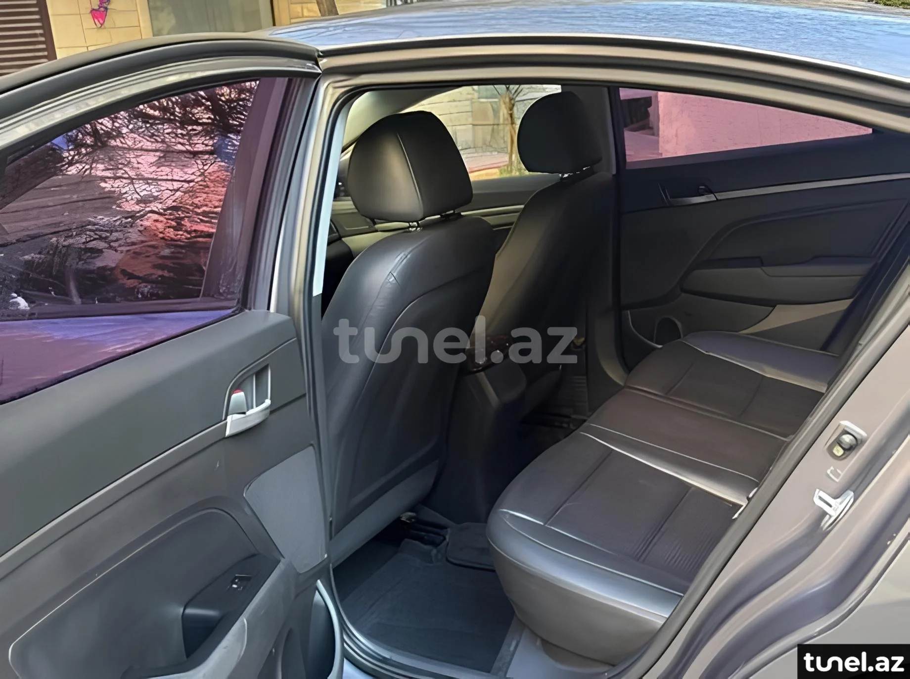 Hyundai Avante 2016