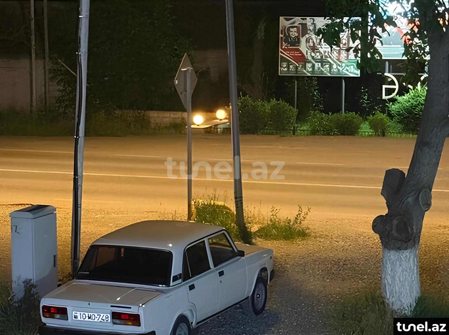 LADA (VAZ) 2107 2004