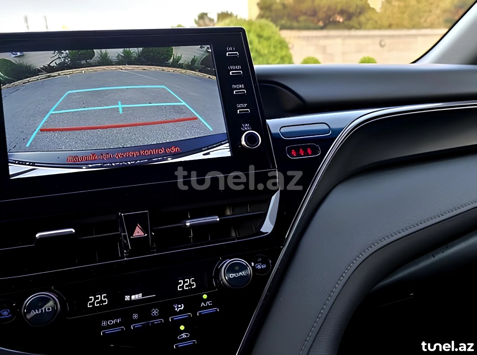 Toyota Camry 2022